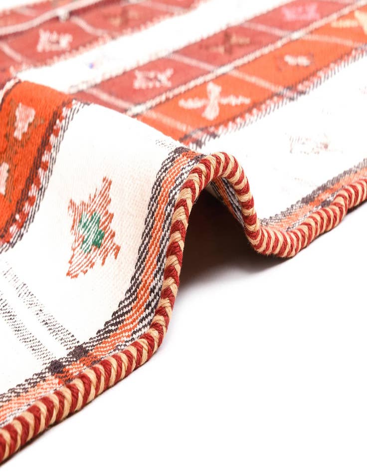 Detail image of  4' 11 x 6' 4 Jajim Rug