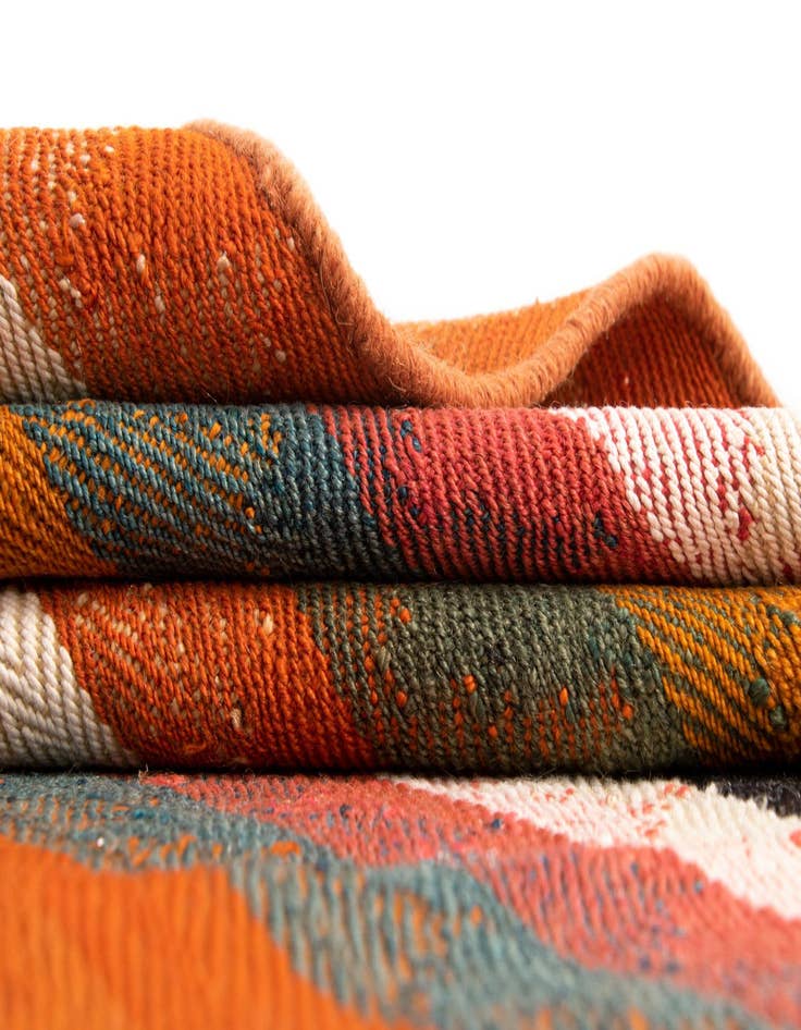 Detail image of  4' 10 x 6' Jajim Wool Rug