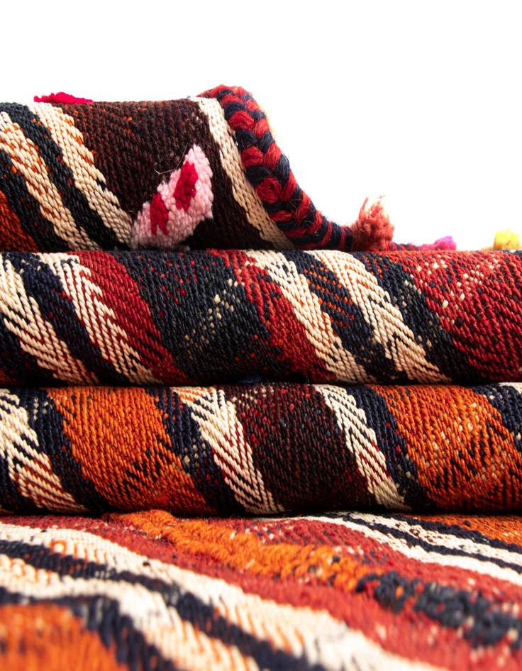 Detail image of  4' 10 x 7' Jajim Wool Rug