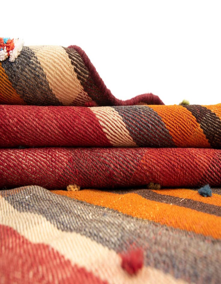 Detail image of  4' 10 x 7' 1 Jajim Wool Rug