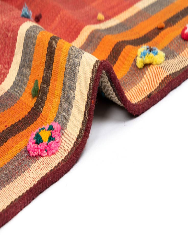 Detail image of  4' 10 x 7' 1 Jajim Wool Rug