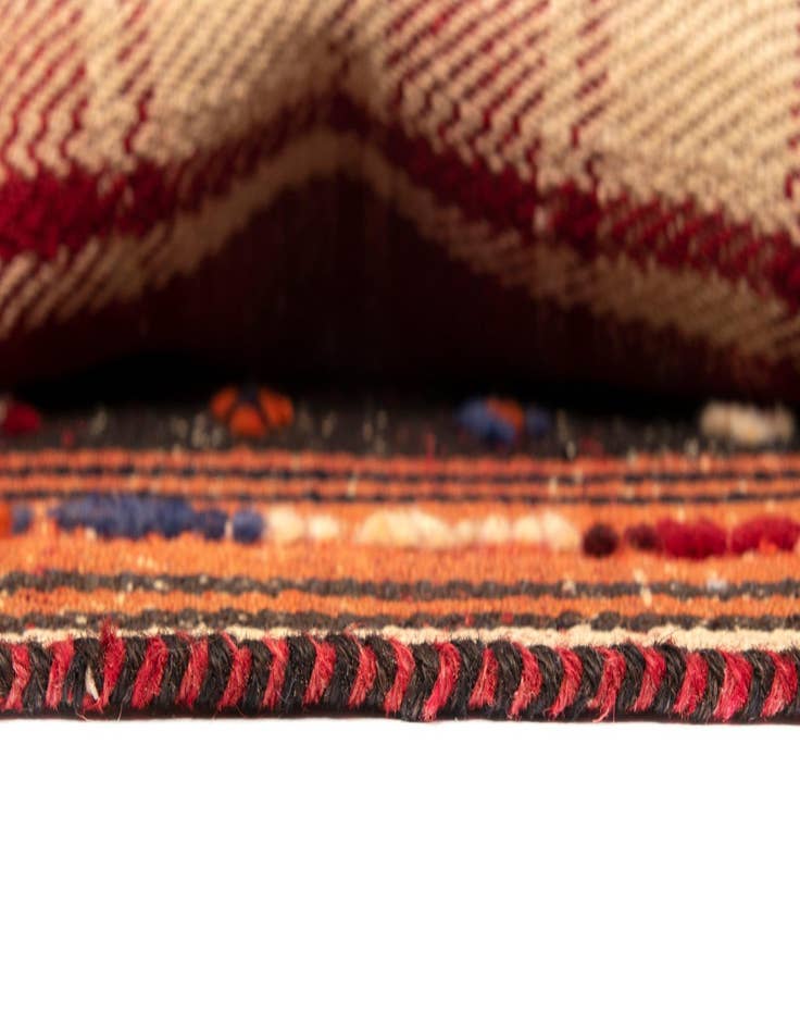 Detail image of  4' 11 x 7' Jajim Wool Rug
