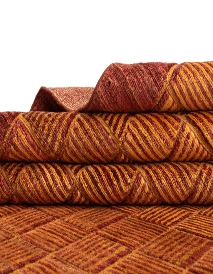 Detail image of  4' 7 x 6' 5 Juma Wool Rug