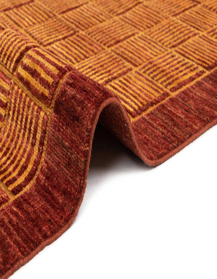 Detail image of  4' 7 x 6' 5 Juma Wool Rug