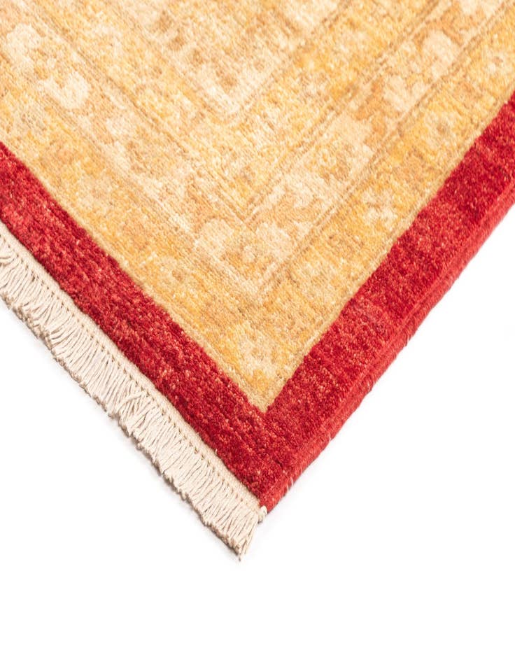 Detail image of  13' 2 x 17' 7 Kaizar Wool Rug