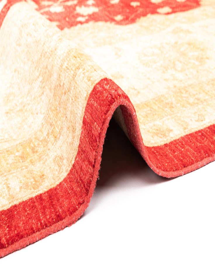 Detail image of  13' 1 x 19' 5 Kaizar Wool Rug