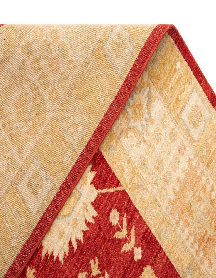 Detail image of  8' 2 x 9' 7 Kaizar Wool Rug