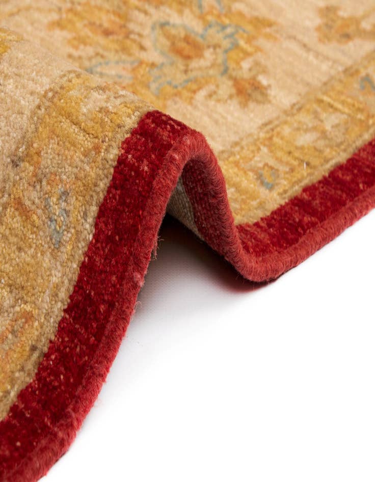 Detail image of  8' 4 x 9' 7 Kaizar Wool Rug