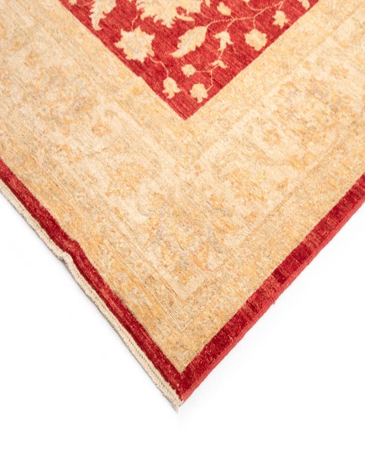 Detail image of  8' 5 x 11' 4 Kaizar Wool Rug