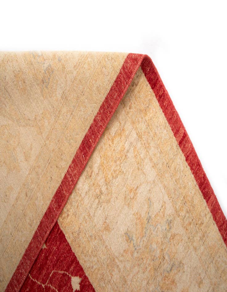 Detail image of  8' 5 x 11' 4 Kaizar Wool Rug