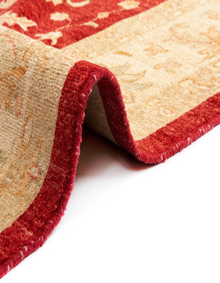 Detail image of  8' 4 x 11' 3 Kaizar Wool Rug