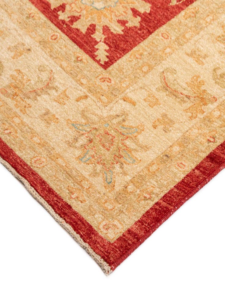 Detail image of  8' 4 x 11' 2 Kaizar Wool Rug