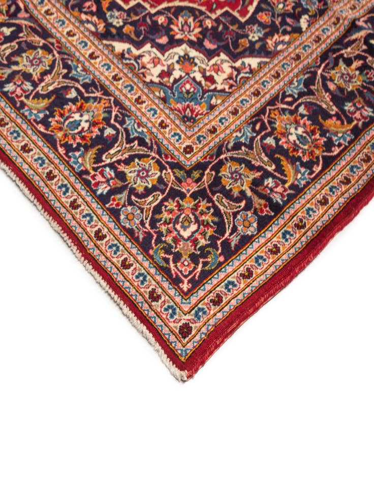 Detail image of  6' 6 x 9' 11 Kashan Wool Rug