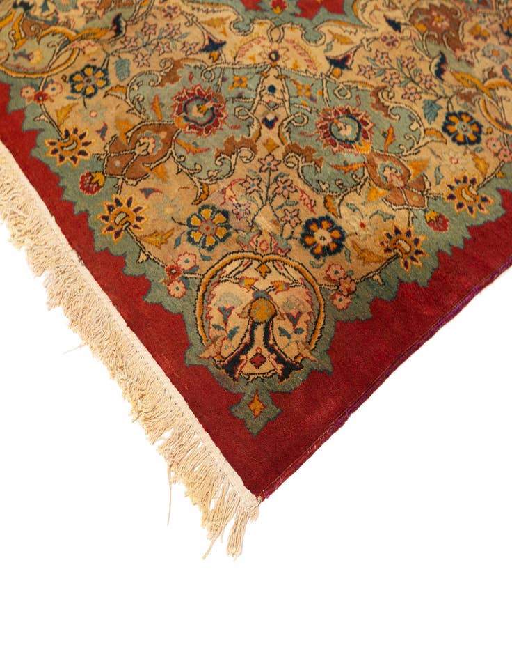 Detail image of  9' 11 x 14' Kashan Rug