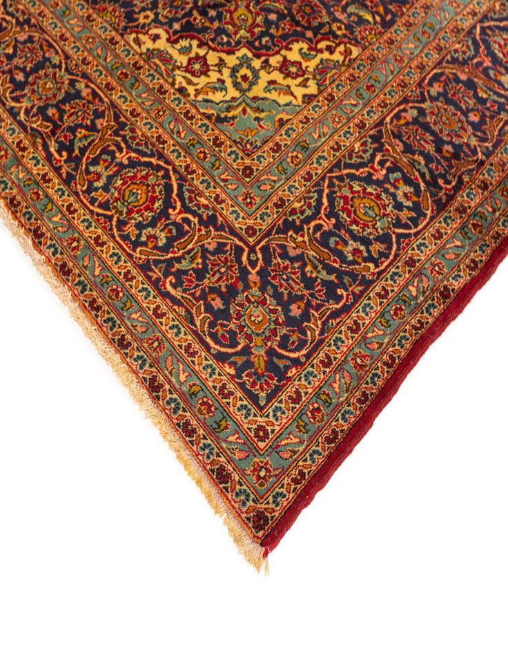 Detail image of  9' 7 x 12' 8 Kashan Rug