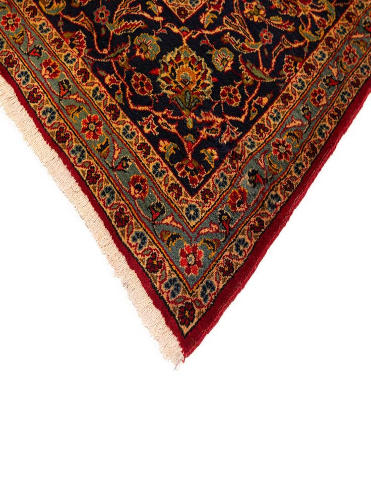 Detail image of  9' 9 x 13' 11 Kashan Rug