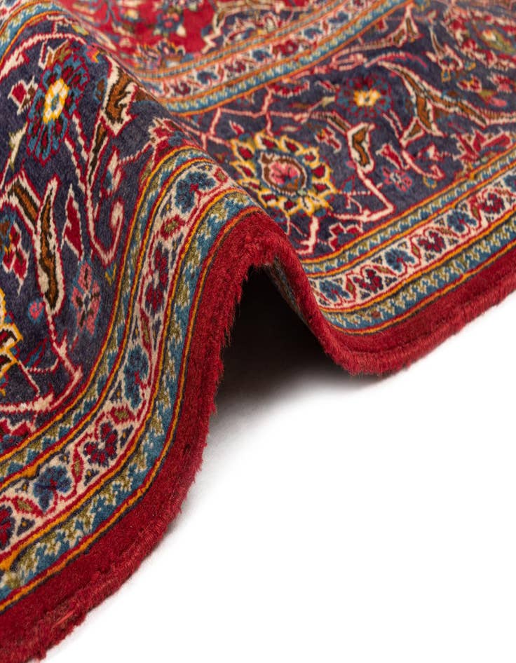 Detail image of  6' 7 x 9' 10 Kashan Wool Rug