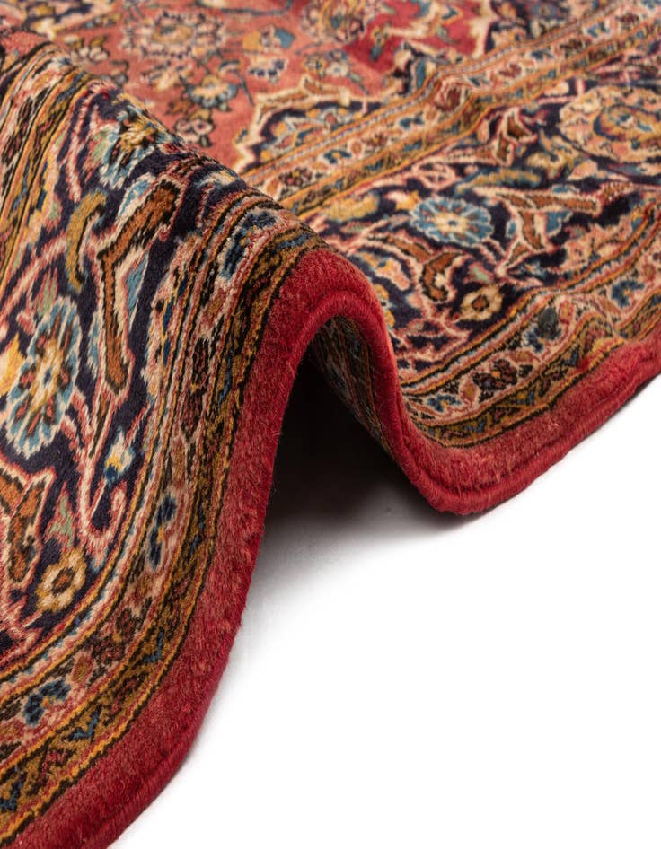 Detail image of  6' 5 x 10' Kashan Wool Rug