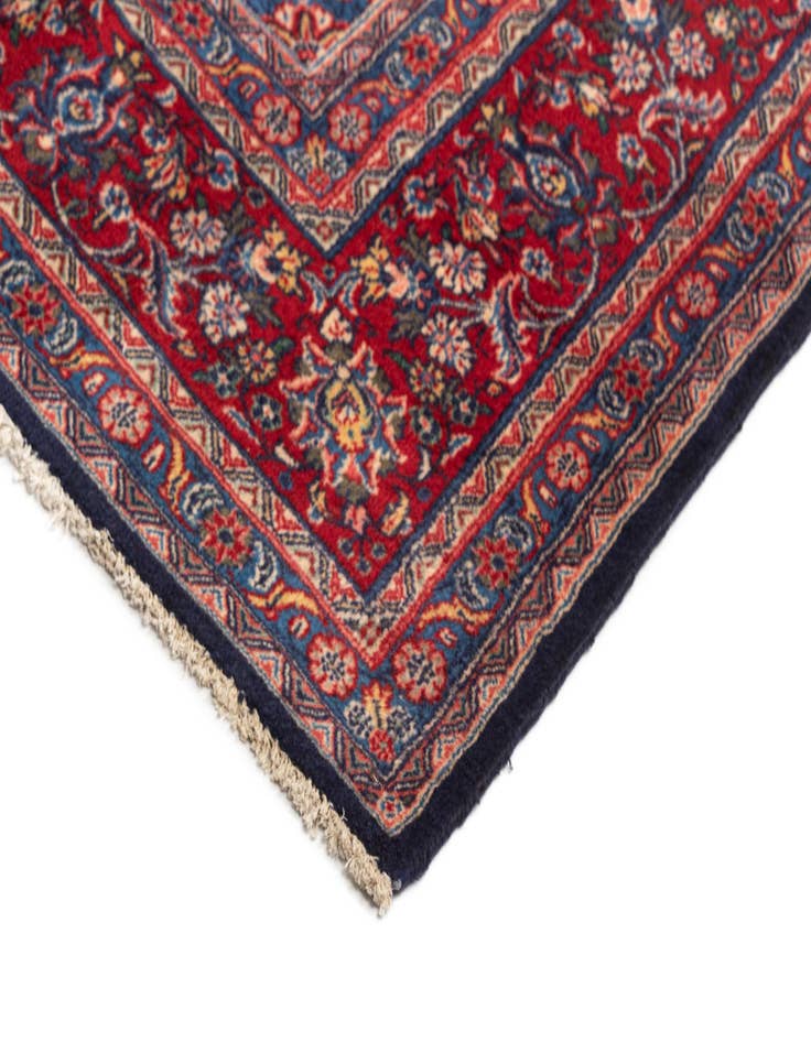 Detail image of  7' x 10' 8 Kashan Wool Rug