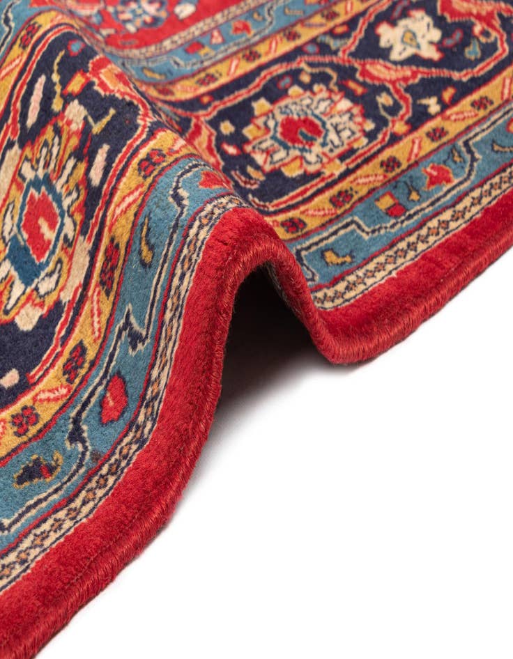 Detail image of  8' x 11' 5 Kashan Wool Rug