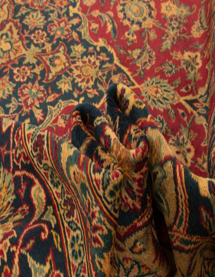 Detail image of  9' 8 x 12' 5 Kashan Wool Rug