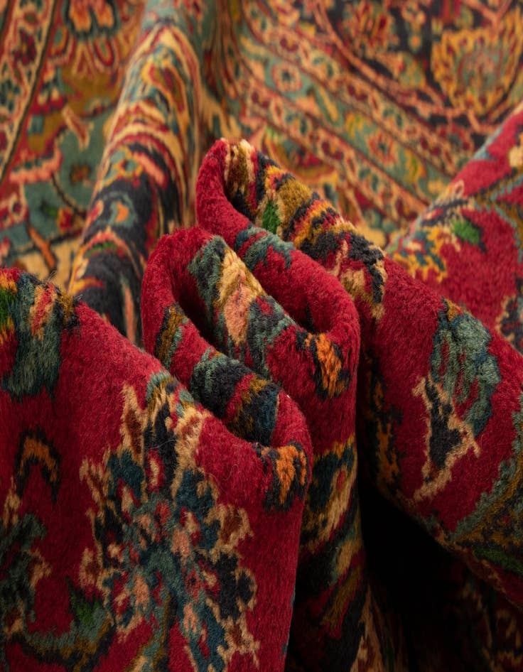 Detail image of  9' 5 x 12' 10  Hand Knotted Kashan Persian Rug