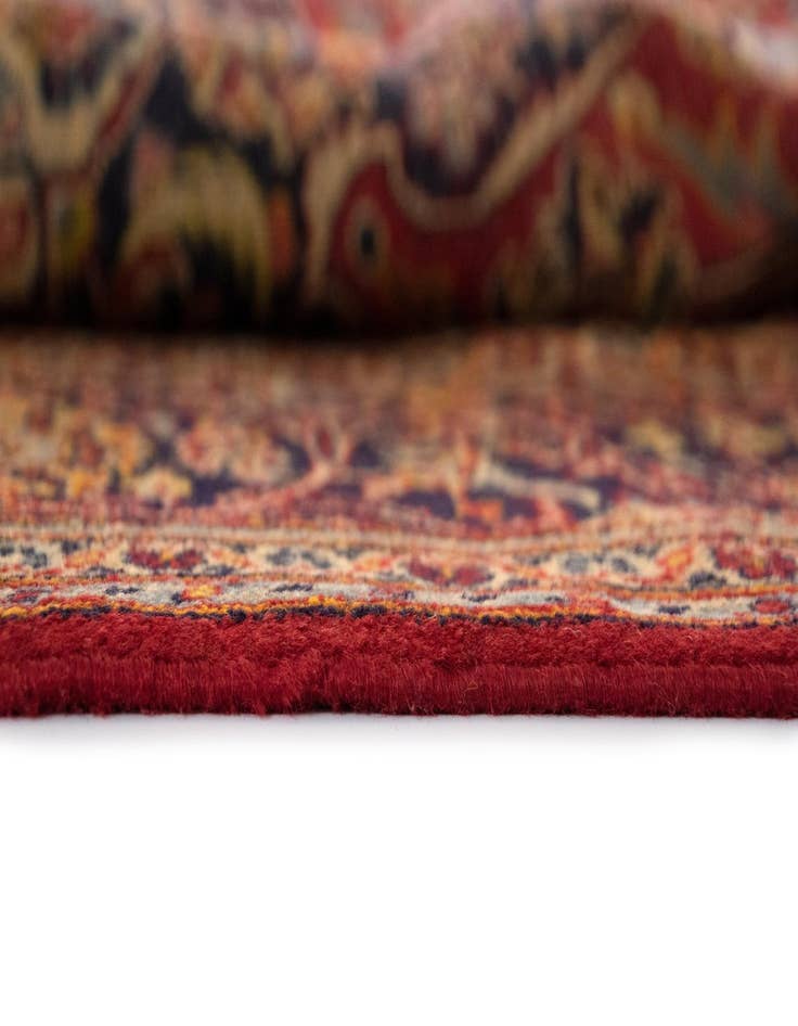 Detail image of  6' 6 x 9' 11 Kashan Wool Rug