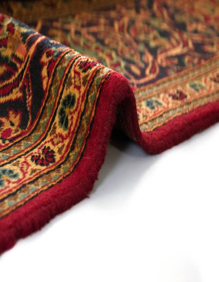 Detail image of  7' 10 x 11' 3  Hand Knotted Kashan Persian Rug