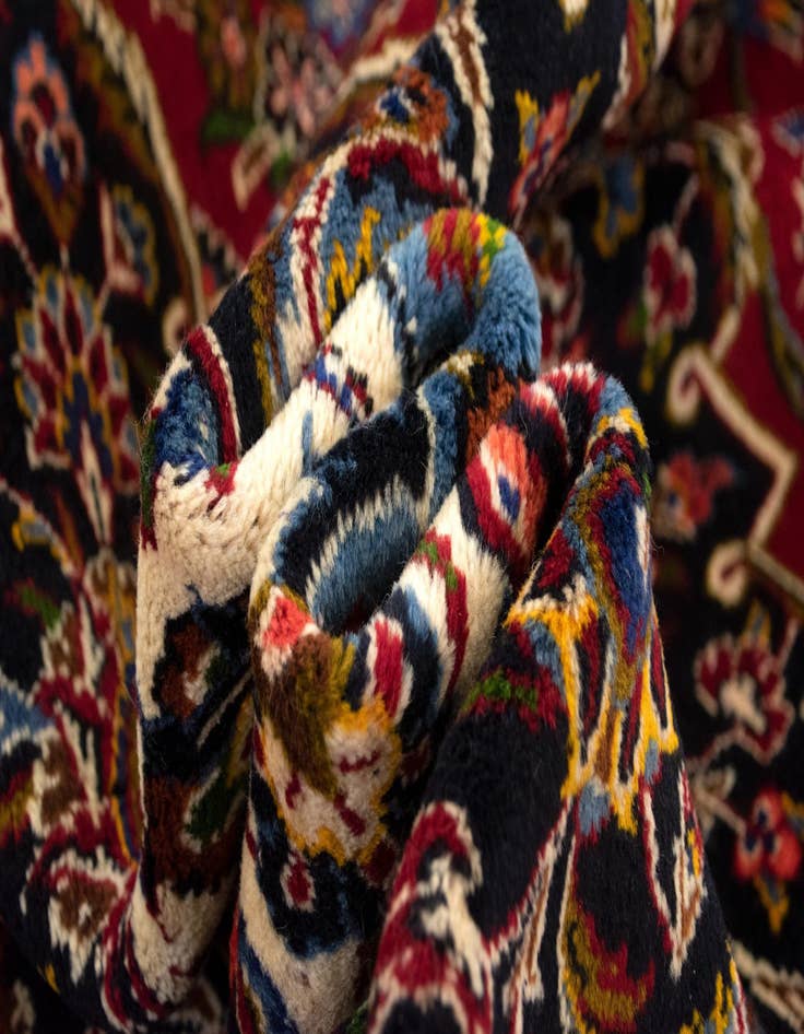 Detail image of  10' x 13' 6 Kashan Wool Rug