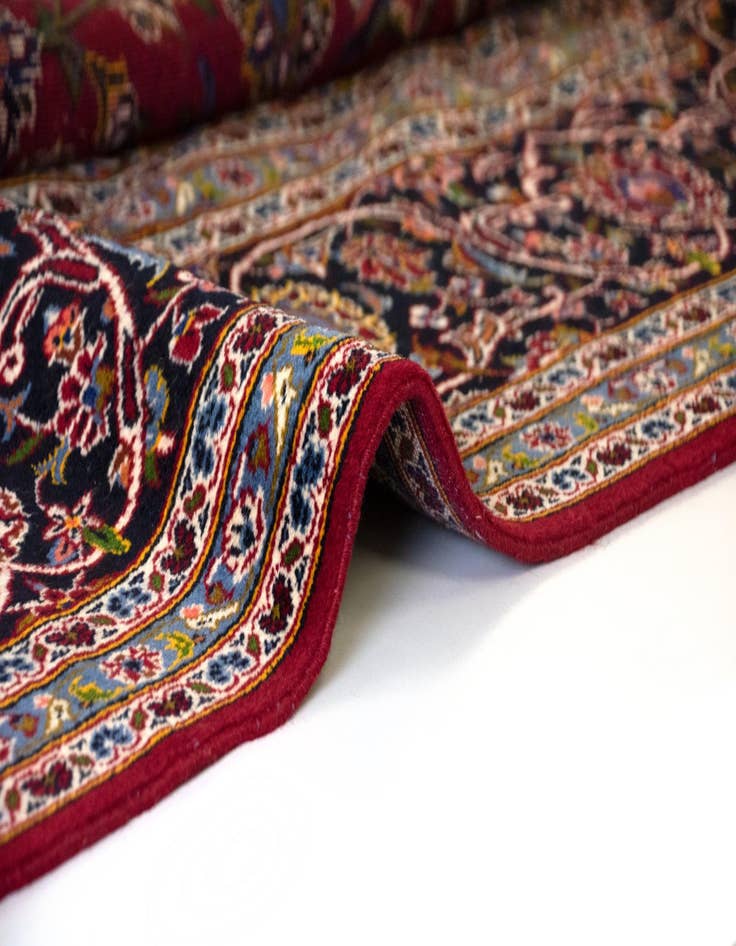 Detail image of  10' x 13' 6 Kashan Wool Rug