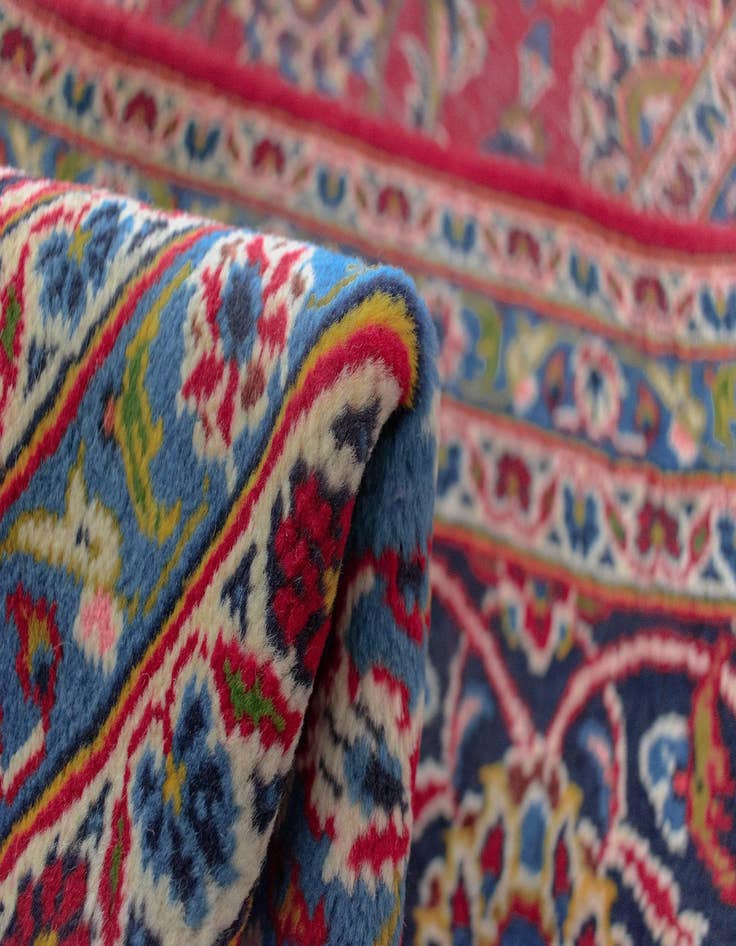 Detail image of  9' 10 x 13' 11 Kashan Wool Rug