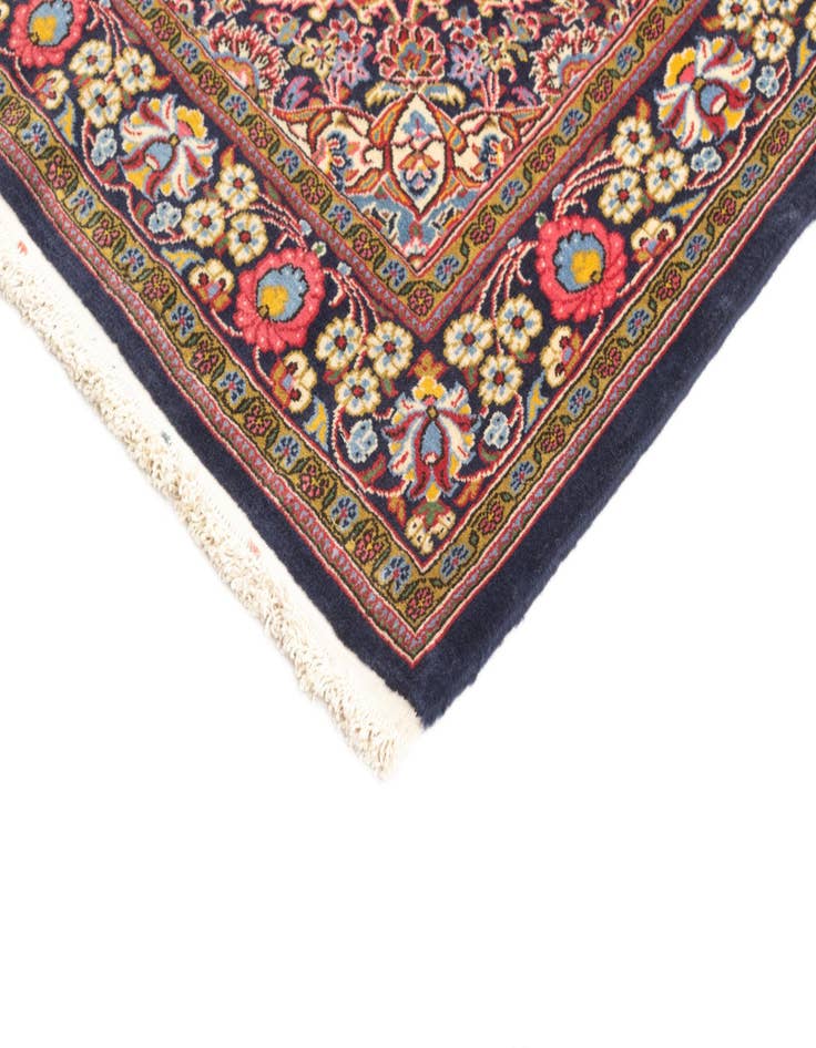 Detail image of  3' 6 x 4' 11 Kashan Rug