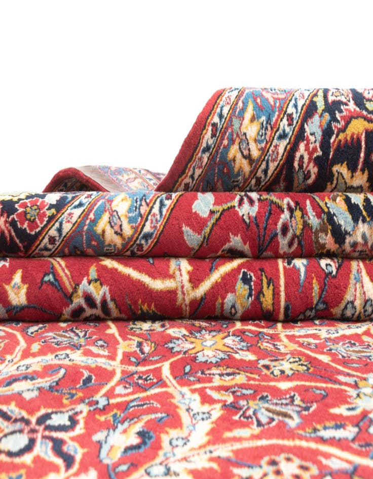 Detail image of  10' 2 x 13' 11 Kashan Rug