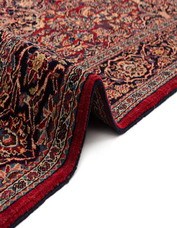 Detail image of  4' 4 x 6' 9 Kashan Rug