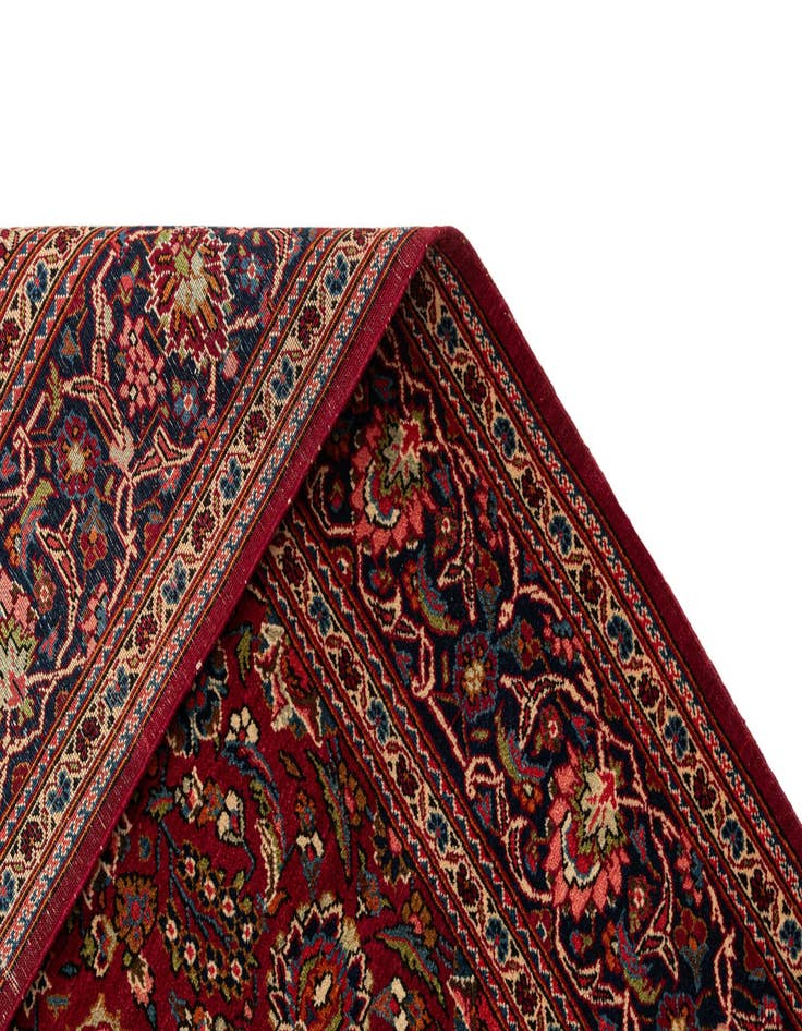 Detail image of  4' 4 x 6' 8 Kashan Rug