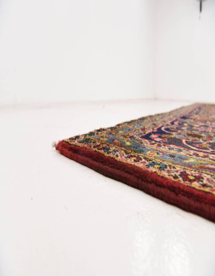 Detail image of  9' 6 x 13' 4  Hand Knotted Kashan Persian Wool Rug