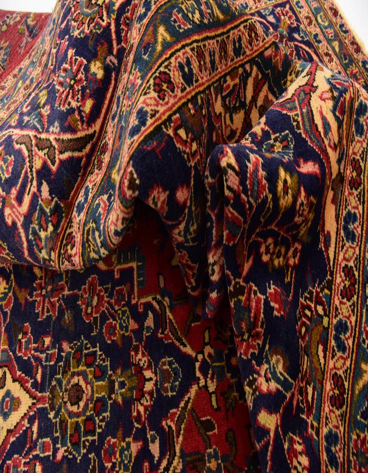 Detail image of  9' 9 x 13' 6  Hand Knotted Kashan Persian Wool Rug