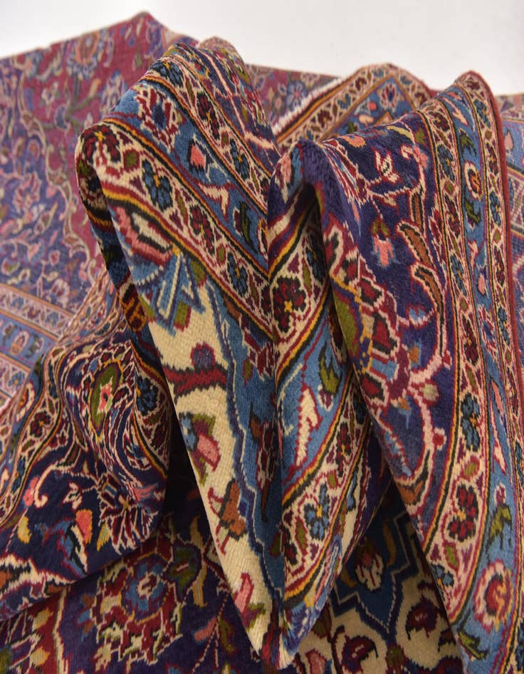 Detail image of  9' 9 x 13' 3  Hand Knotted Kashan Persian Wool Rug