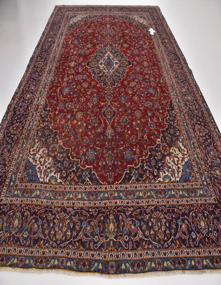 Detail image of  9' 6 x 13' 5  Hand Knotted Kashan Persian Wool Rug