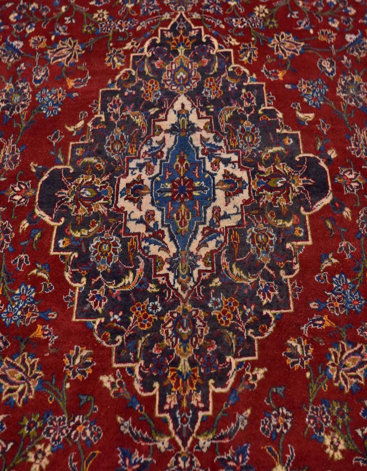 Detail image of  9' 6 x 13' 5  Hand Knotted Kashan Persian Wool Rug