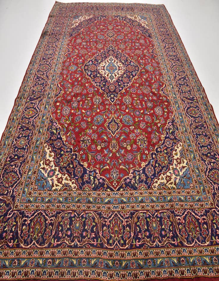 Detail image of  9' 9 x 12' 10  Hand Knotted Kashan Persian Wool Rug