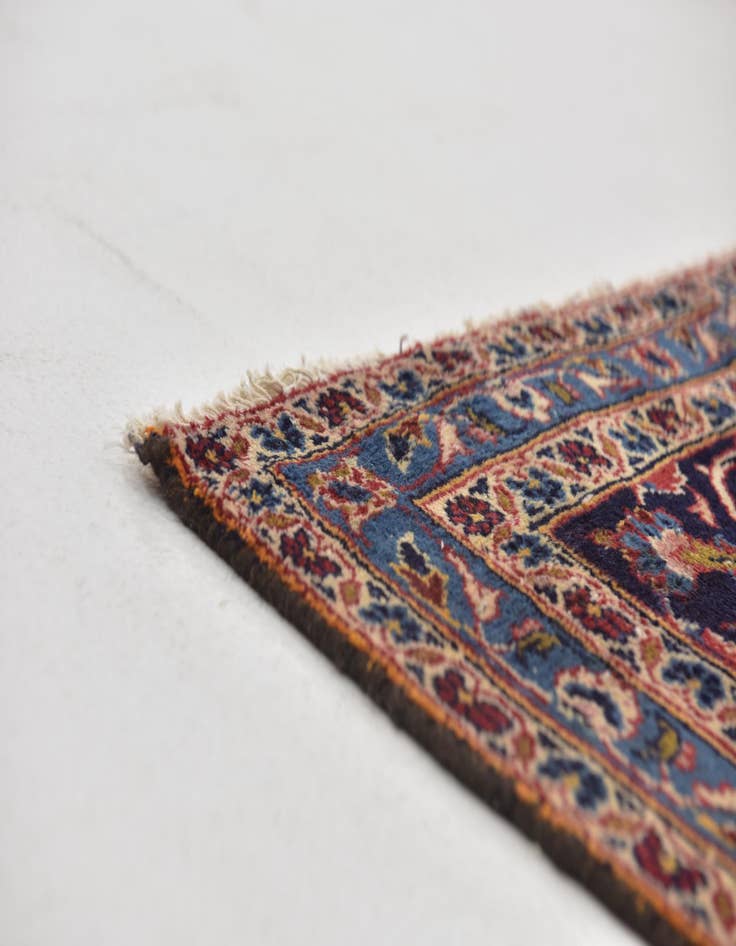 Detail image of  9' 6 x 12' 9  Hand Knotted Kashan Persian Wool Rug