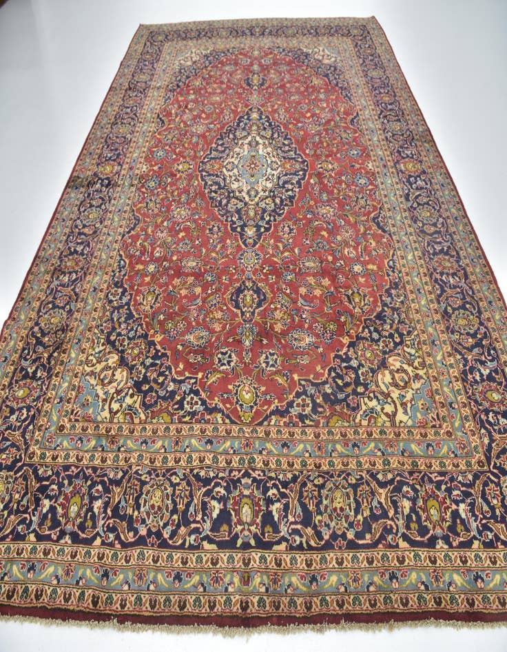 Detail image of  9' 10 x 12' 9  Hand Knotted Kashan Persian Wool Rug