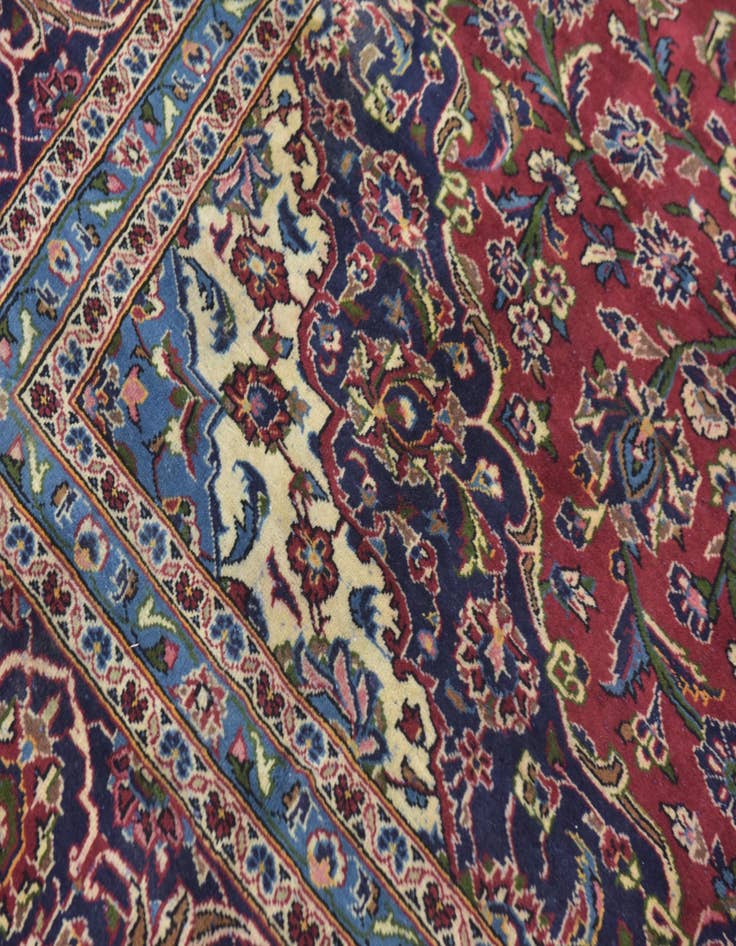 Detail image of  9' 10 x 12' 10  Hand Knotted Kashan Persian Wool Rug