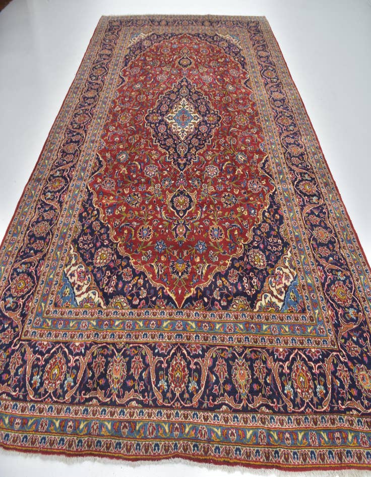 Detail image of  9' 6 x 13' 5  Hand Knotted Kashan Persian Wool Rug