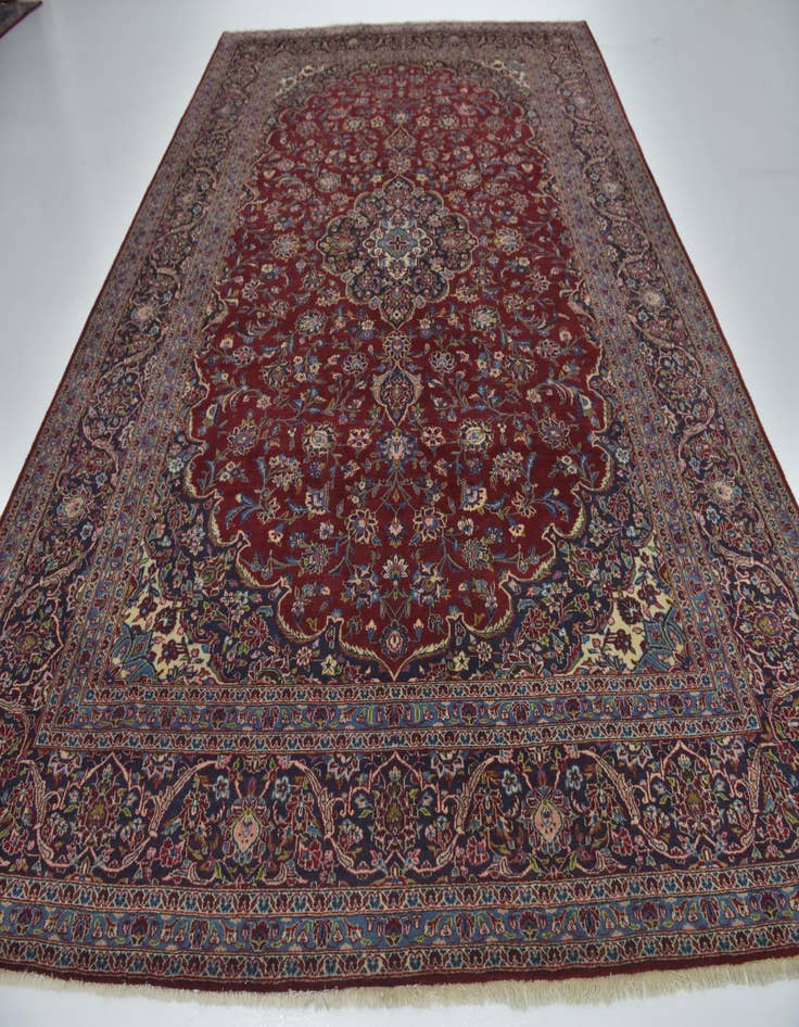 Detail image of  9' 9 x 13' 3  Hand Knotted Kashan Persian Wool Rug