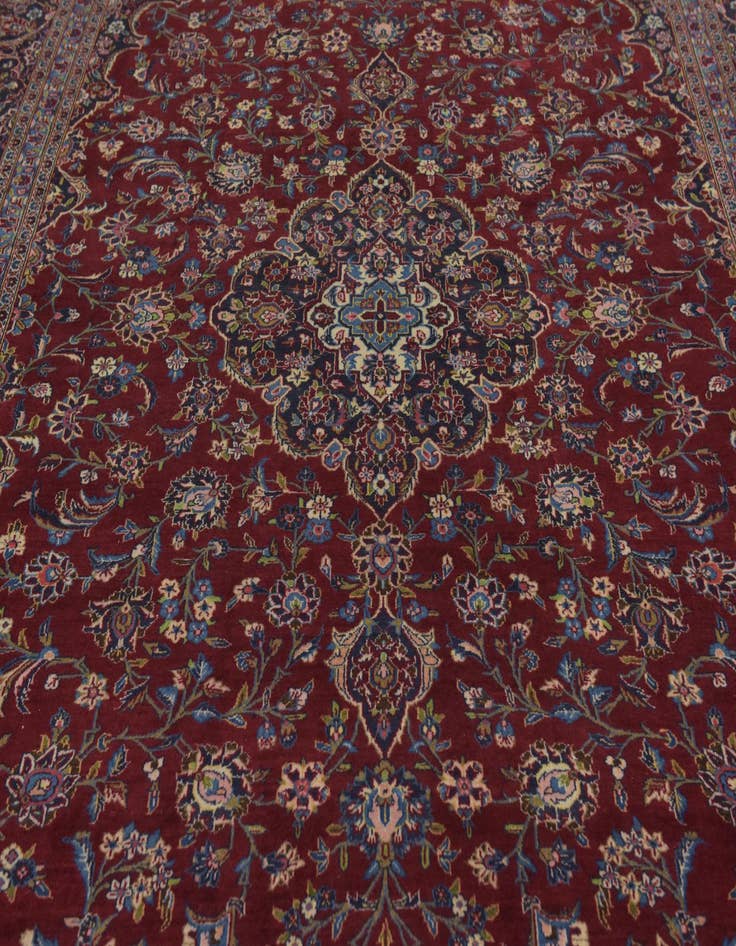 Detail image of  9' 9 x 13' 3  Hand Knotted Kashan Persian Wool Rug