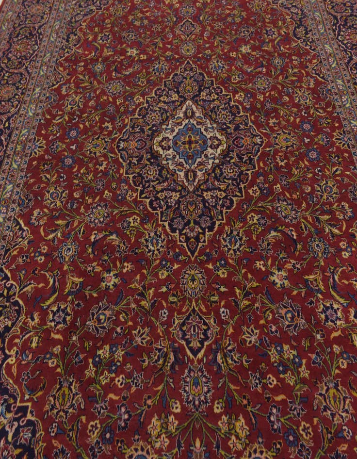 Detail image of  9' 9 x 13' 9  Hand Knotted Kashan Persian Wool Rug