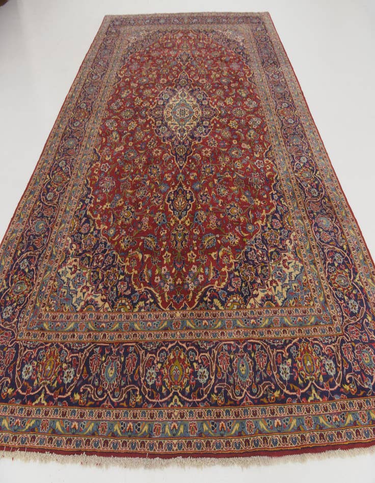 Detail image of  9' 8 x 13' 5  Hand Knotted Kashan Persian Wool Rug