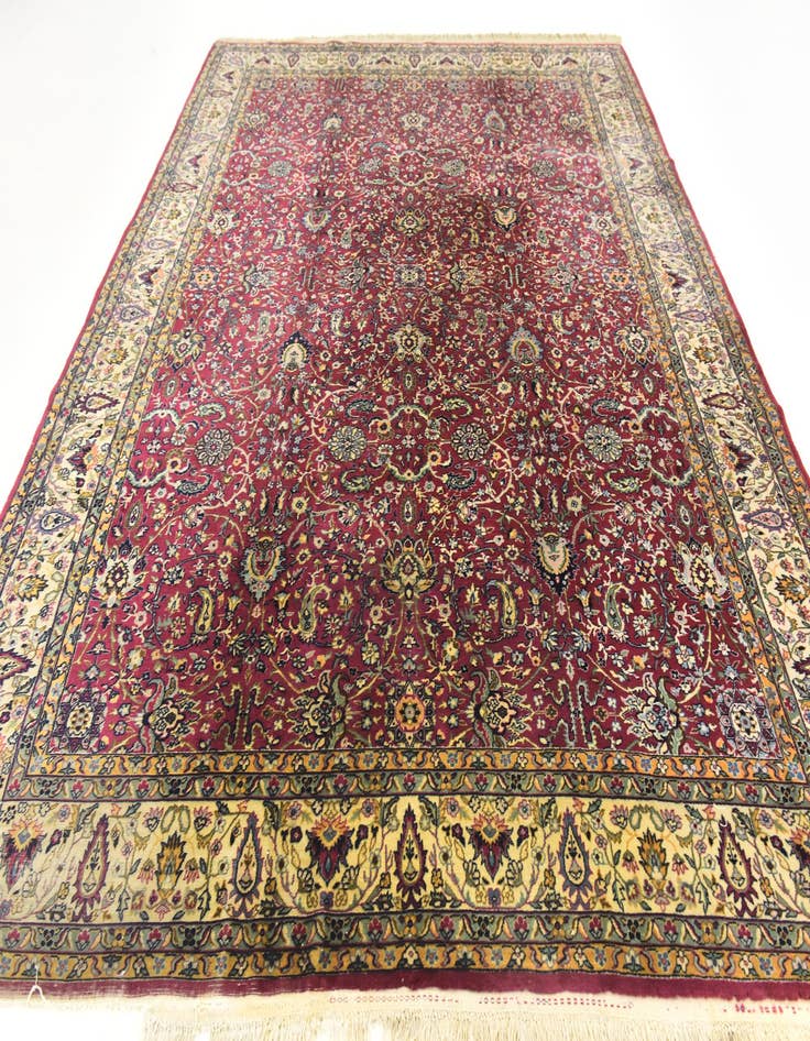 Detail image of  8' 5 x 11' 6  Hand Knotted Kashan Oriental Wool Rug